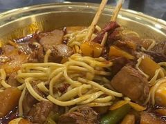 -牛一嘴·兰州牛肉面·大盘鸡(财富中心店)