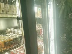 -浅深(世茂滨江精品店)