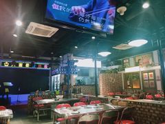 -马路牙子烧烤音乐酒馆(望京店)
