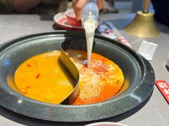-生活如沸·顺德水牛奶火锅(大学路店)