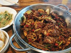 主打的干锅鸭头-安诚居干锅鸭头(八角店)
