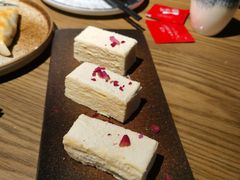 娜帕里勇-那时新疆·若羌(经纬汇店)