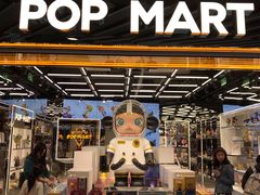 -泡泡玛特POPMART(侨福芳草地店)