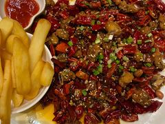经典辣子鸡配大薯条-眉州东坡·熊猫主题餐厅(枫蓝店)