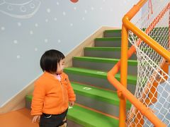 -小门牙好性格托育(北外滩中心)