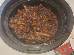 -咱屯子铁锅炖直营店(保利店)