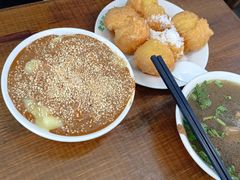 -老磁器口豆汁店(方庄店)