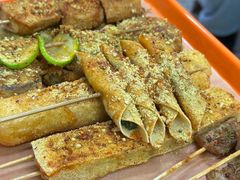 -小街曹师傅砂锅麻辣烫(亚泰大街店)