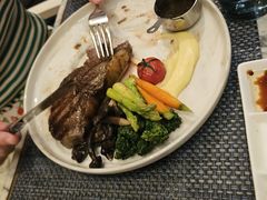 -宴悦海鲜餐厅Driftwood·游水海鲜·牛排(亚龙湾瑞吉店)
