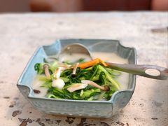 上汤鸡毛菜-T館·花园艺术餐厅