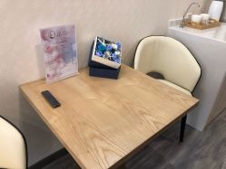 -海豚湾高端月子会所(黄浦店)