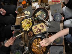 -破瓦寒窑·地摊烤羊排