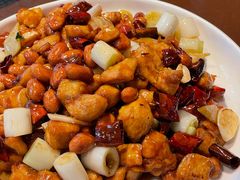 -万重锦·人文川菜馆(骡马市店)