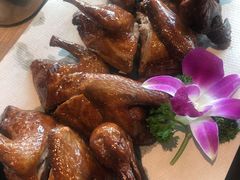 红烧乳鸽-石头咕(葵蓬店)