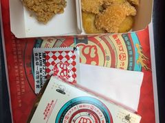-塔斯汀中国汉堡(徐汇汇京广场店)