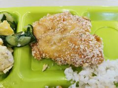 -同济大学本部学苑饮食广场