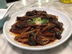 响油鳝丝-蝶园·装修中(BFC外滩金融中心店)