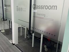 -菠萝国际教育专注Alevel·IGCSE·IB·AP·托福雅思培训辅导(静安校区)