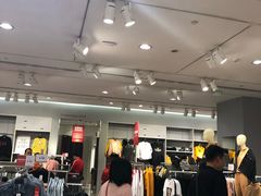 -H&M(星河城店)