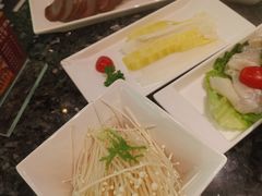 -一席地·本地鸡窝·杭帮鸡火锅(萧山银隆百货店)