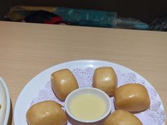 炼乳小馒头-吕氏疙瘩汤·海鲜新鲁菜(凯德mall新都心店)