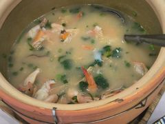 -粤盛海鲜平价店(洛溪食街店)