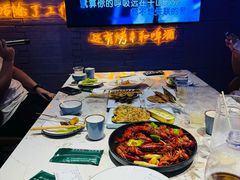 -沈胖子音乐烤吧·炒菜·龙虾(环城东路店)