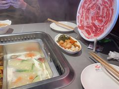 -洞子口重庆鲜货火锅(楚翘城旗舰店)