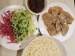 -黑八私房老北京炸酱面