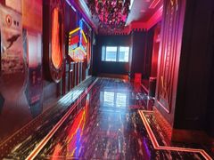-UK派对KTV(日月广场店)