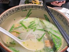 蒙自过桥米线-南蛮子(进贤路店)