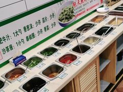 自助调料区-楼外楼大刀肉传统火锅居(博学路店)