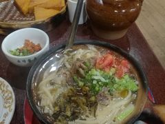 -银同牦牛肉火锅