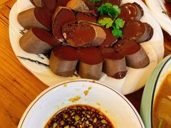 -鹤乡东北菜(崮山路店)