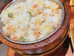 -滇香肴·云南菜蒸汽石锅鱼(云南北路店)