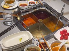 -海底捞火锅(新松江路店)