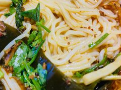 -中东大市场美食城