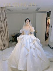 -GRACE KELLY婚纱与礼服(北京店)