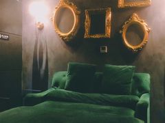 -极光点播影院(天一广场国购店)