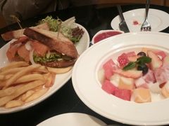 -上海大宁福朋喜来登酒店大堂吧(共和新路店)