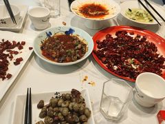 -苏湘小馆·不做预制菜(青年公社店)