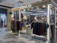 -王府井奥莱棋盘山小镇