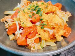 番茄鸡蛋炒花菜-简小舍·民间手艺菜(武昌江滩店)
