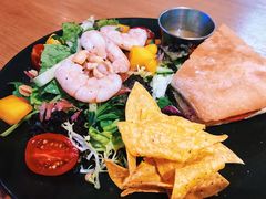 鲜柚芒果沙拉佐冰花酸梅酱-HELLO 27 意面·沙拉·帕尼尼