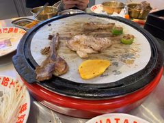 -哈哈碳都·牛肋条无限自助烤肉(宝龙店)
