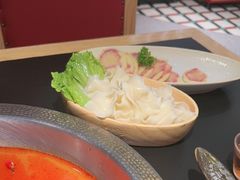 -廖掌柜·重庆鲜货火锅(上海首店)
