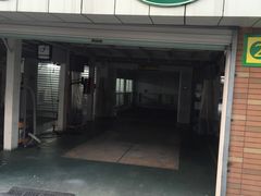 -蜂鸟快修喷漆钣喷汽修旗舰工厂(军工路店)