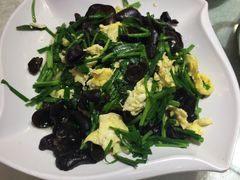 -赶海部落海鲜城(海阳路店)