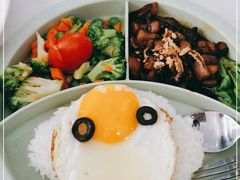 -布鲁豪斯亲子欢乐家庭餐厅