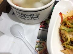 黑芝麻汤圆-魏家凉皮(铜锣湾店)